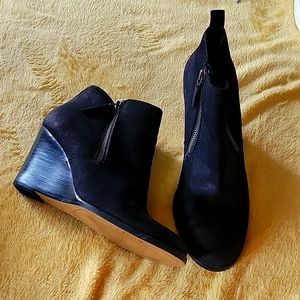 Caslon ankle wedge boots